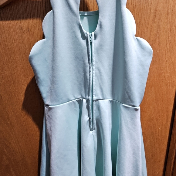 Mint Green Sleeveless Kids Dress - Picture 3 of 3